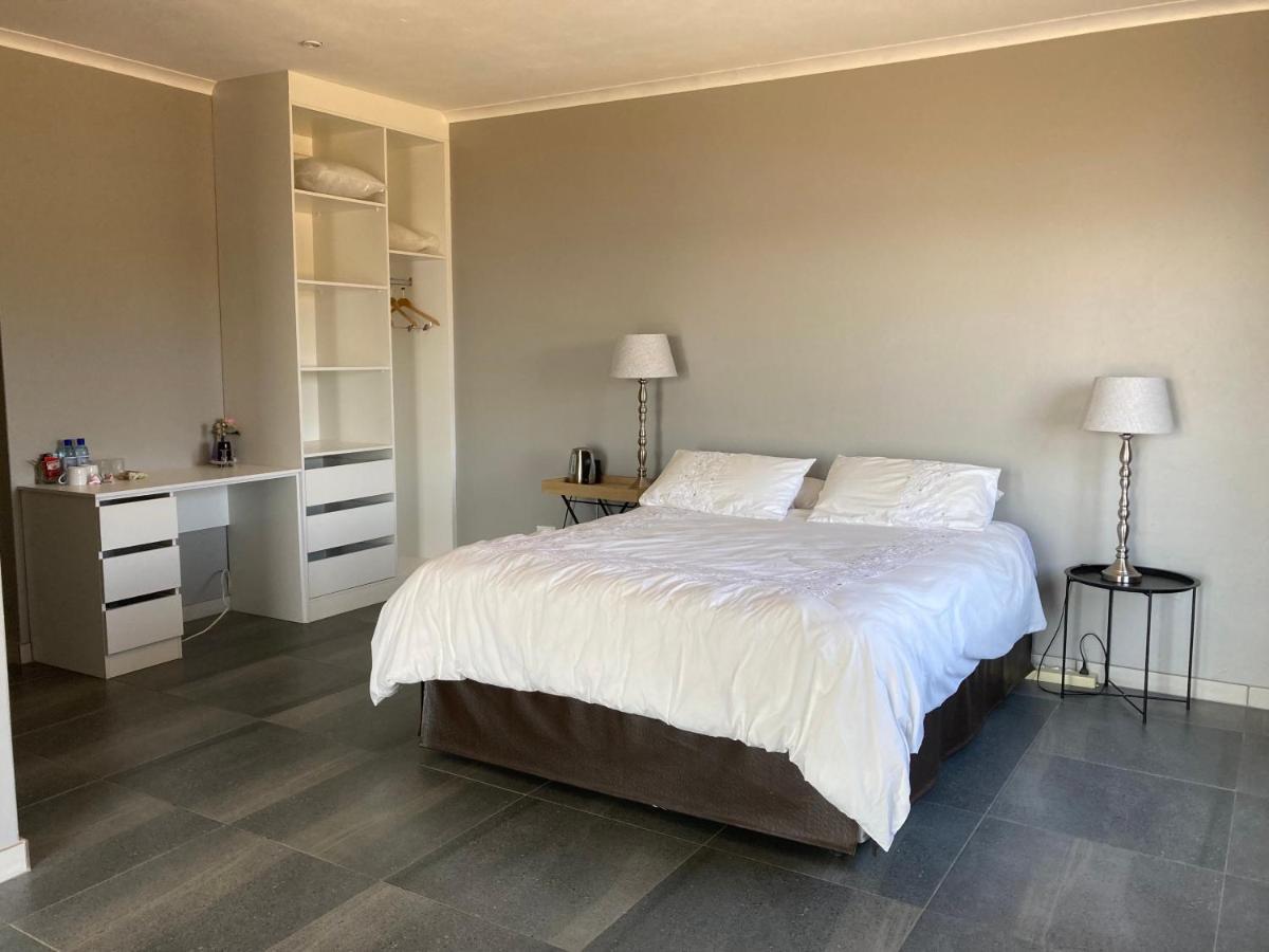 The Vaal Guesthouse Oranjeville Bagian luar foto