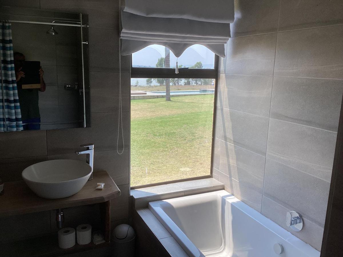 The Vaal Guesthouse Oranjeville Bagian luar foto